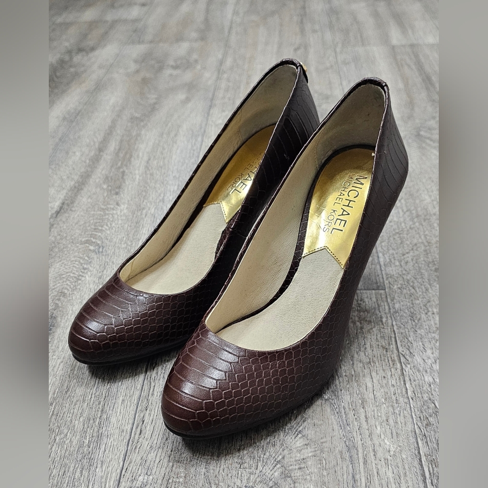 Michael Kors GP14F Brown Snake Skin Heels-Size 5M